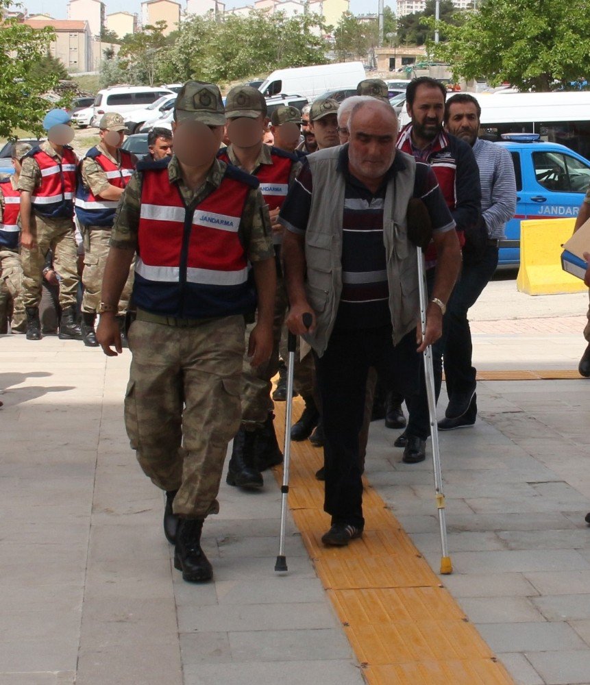 Elazığ’da Pkk/kck Operasyonu: 17 Şüpheli Adliyeye Sevk Edildi