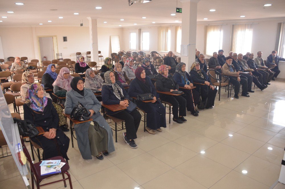 Hacı Adayları Bilgilendirildi