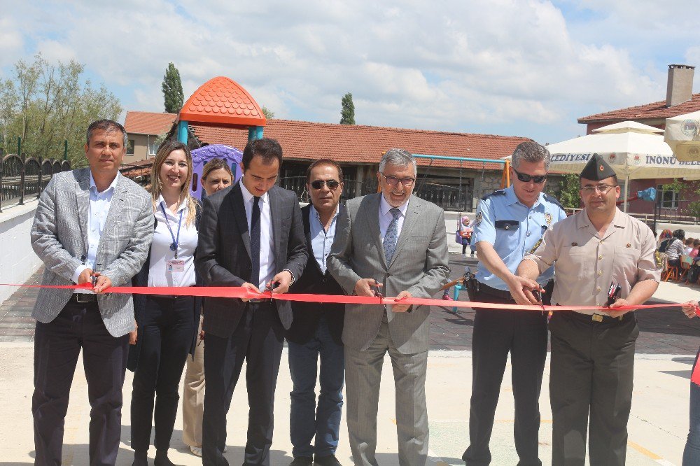 İnönü Anaokulu Öğrencilerinden Yıl Sonu Sergi