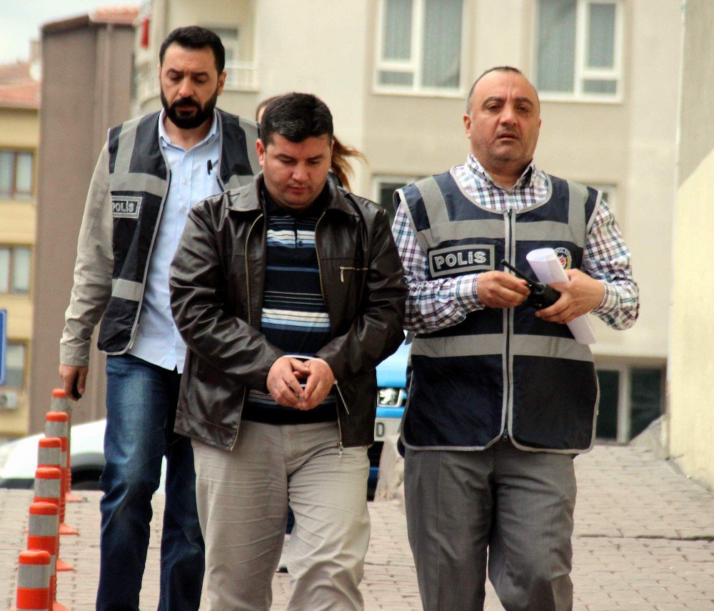 Kayseri’de Bylock’cu Polislere Operasyon: 20 Gözaltı