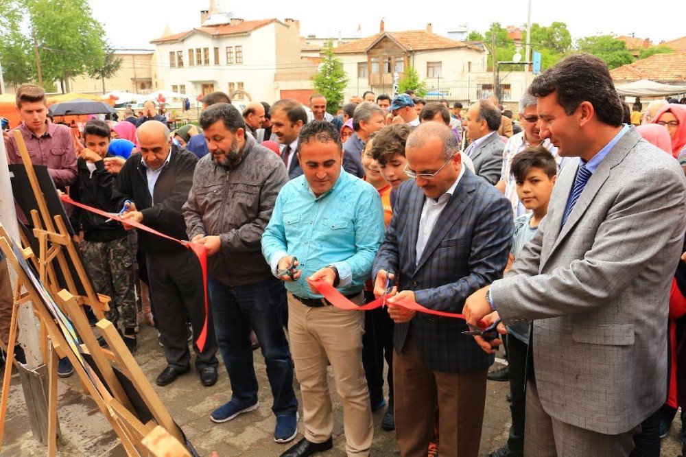 Beyşehir’de Okullarda Bilim Fuarı Açılışları