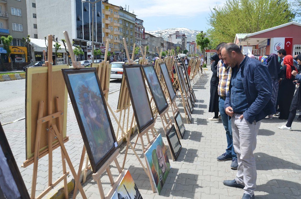 Muş’ta Resim Ve Rölyef Sergisi