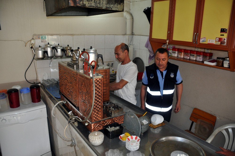 Nazilli’de Kahvehaneler Denetleniyor