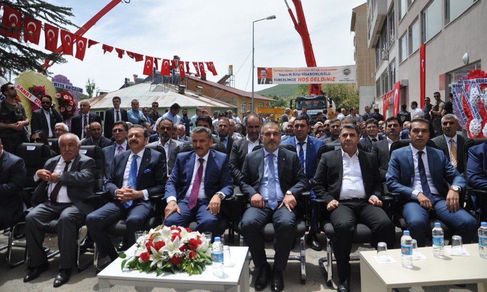 Tobb Başkanı Hisarcıklıoğlu: "Batı Ülkelerinde Kadınların İş Gücüne Katılımı Yüzde 50, Bizde Bunun Yarısı"