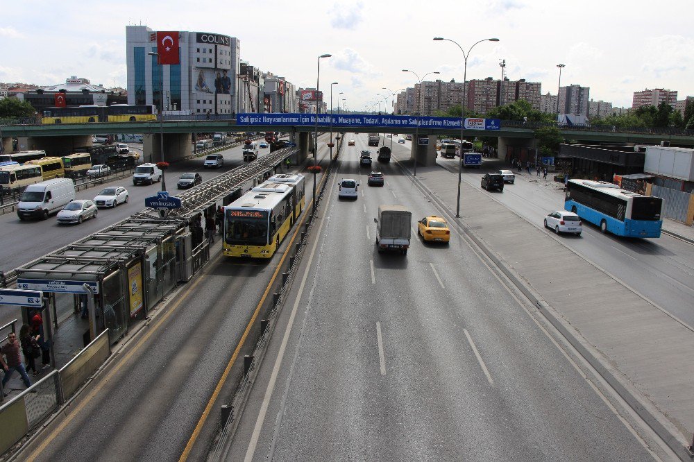 Bayram Tatili İstanbul Trafiğini Rahatlattı