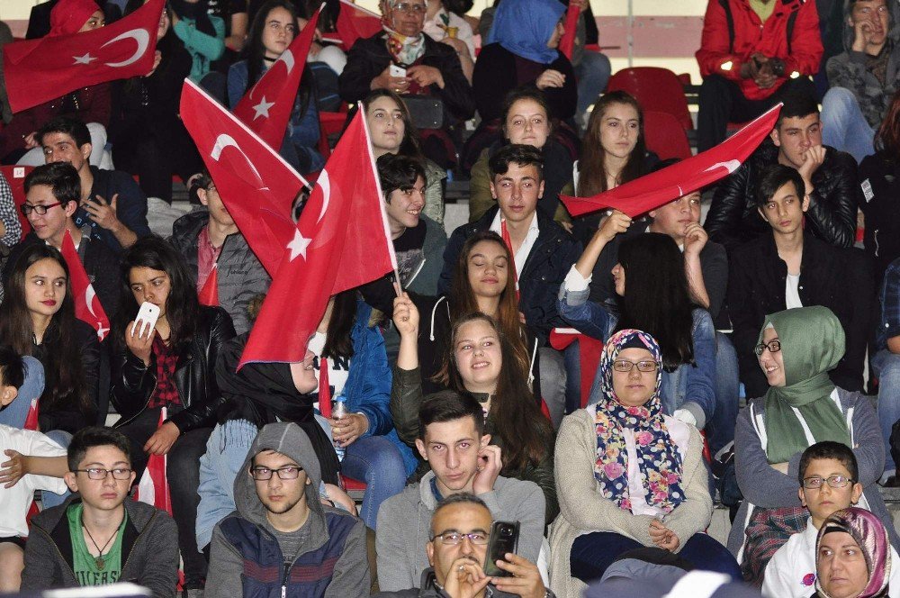 Afyonkarahisar’da 19 Mayıs Atatürk’ü Anma, Gençlik Ve Spor Bayramı Kutlamaları
