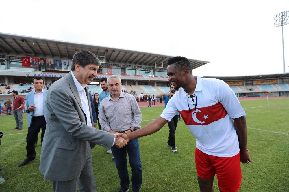 Eto’o, Gönülleri Ay-yıldız İle Fethetti