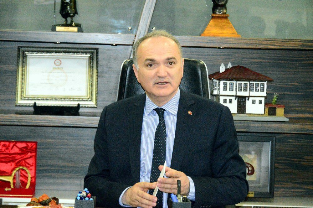 Bakan Faruk Özlü: