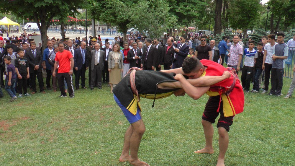 Gaziantep’te 19 Mayıs Coşkusu