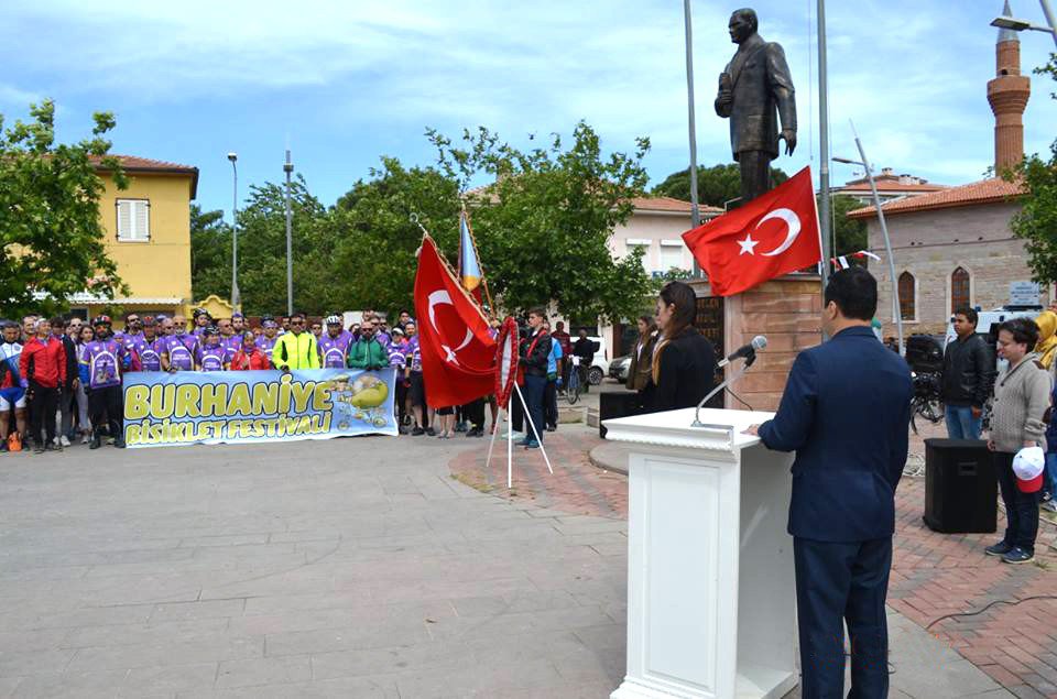 Gömeç’te 19 Mayıs Heyecanına Bisikletçilerde Ortak Oldu