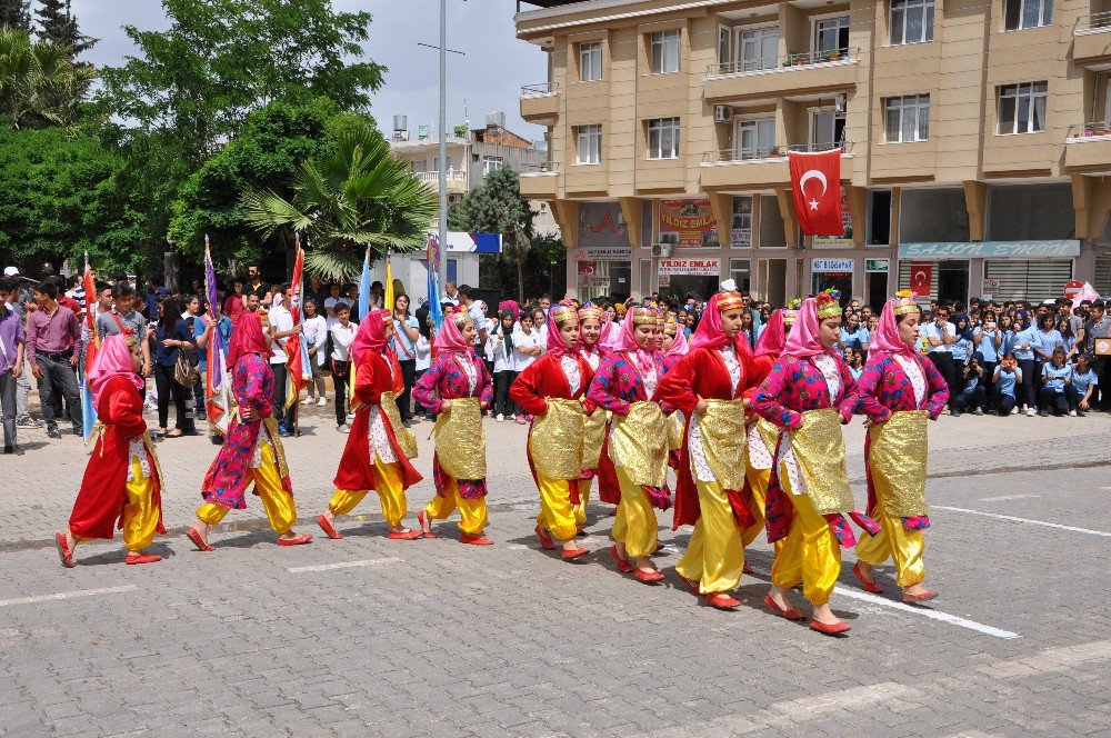 Reyhanlı’da 19 Mayıs Törenle Kutlandı