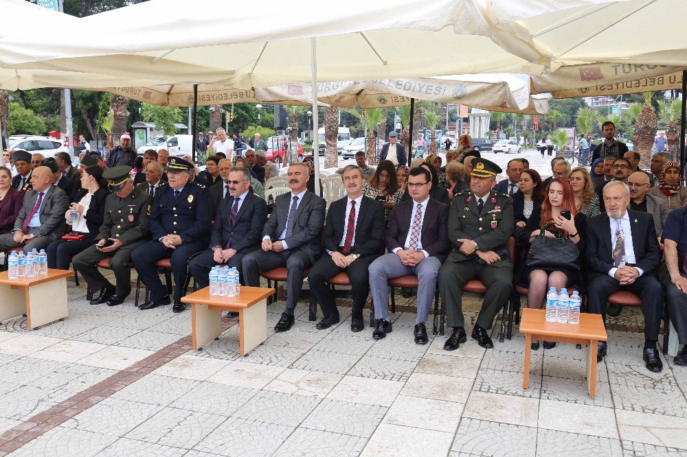 Manisa İlçelerde 19 Mayıs Coşkusu