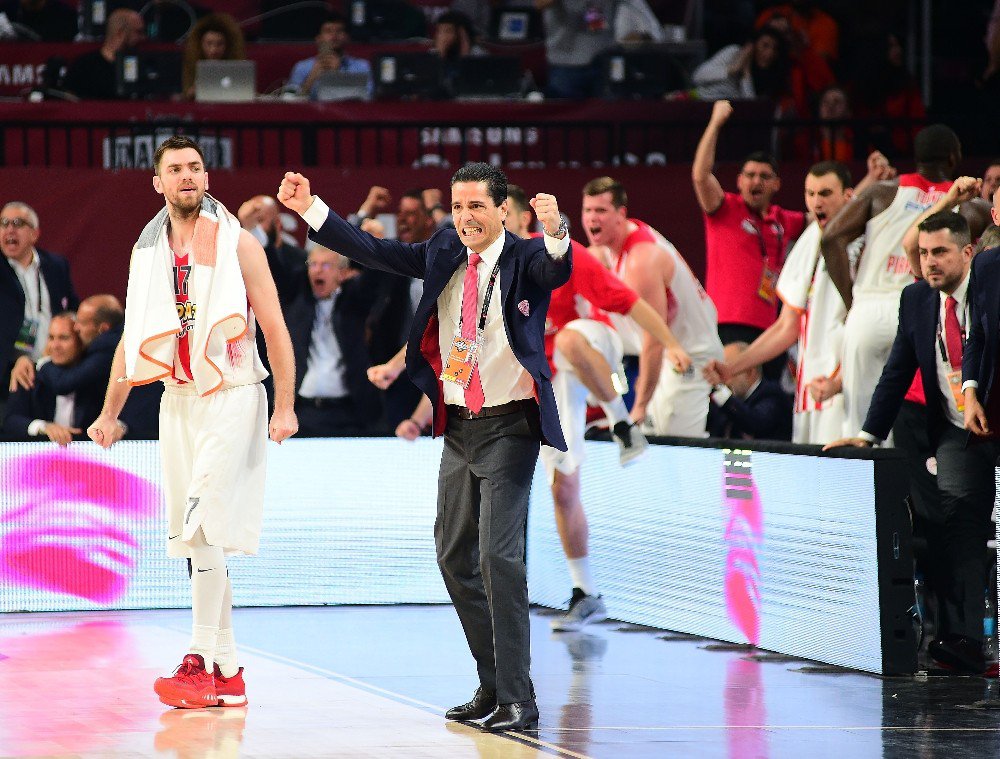 İlk Finalist Olympiakos