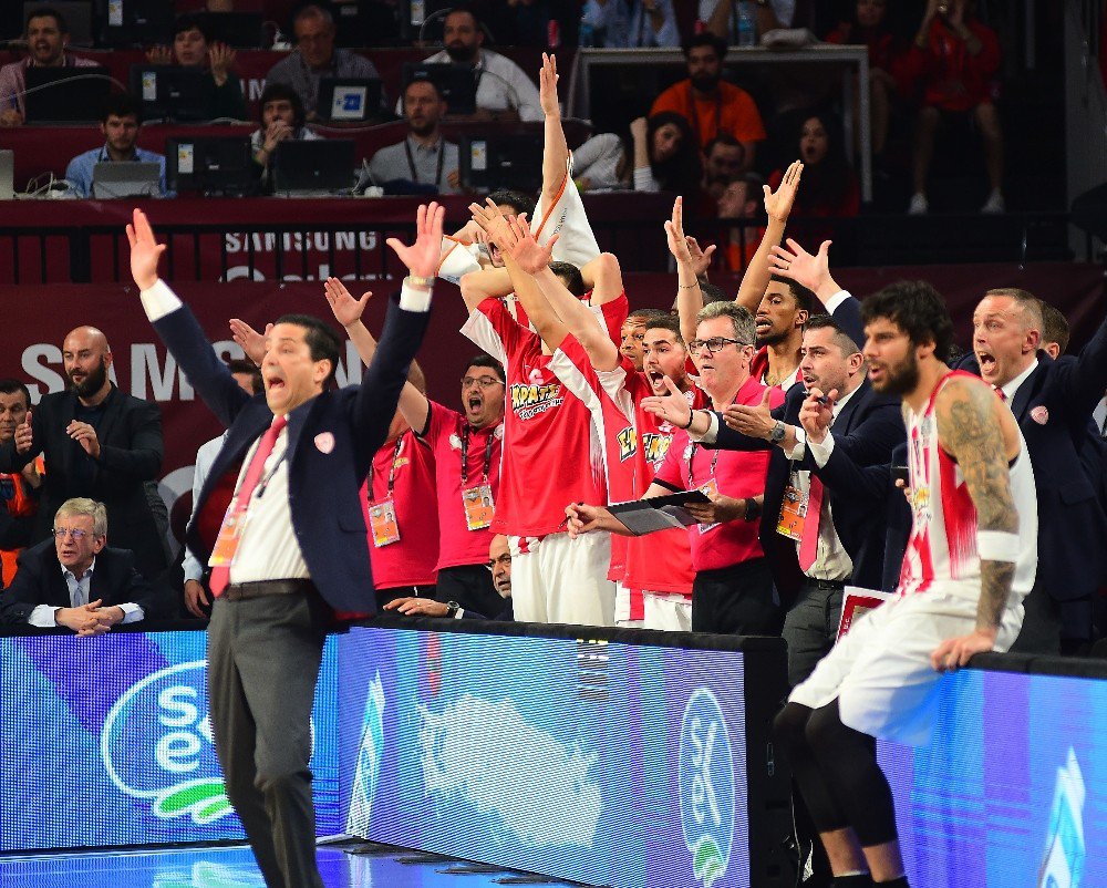 İlk Finalist Olympiakos