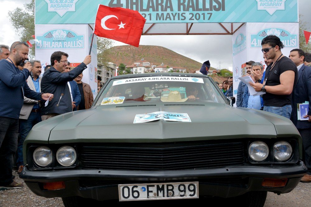 Aksaray’da 4’üncü Klasik Otomobil Rallisi Start Aldı