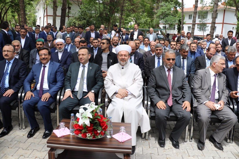 Diyanet İşleri Başkanı Prof. Dr. Mehmet Görmez, Diyarbakır’da