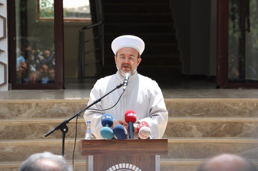 Diyanet İşleri Başkanı Prof. Dr. Mehmet Görmez, Diyarbakır’da