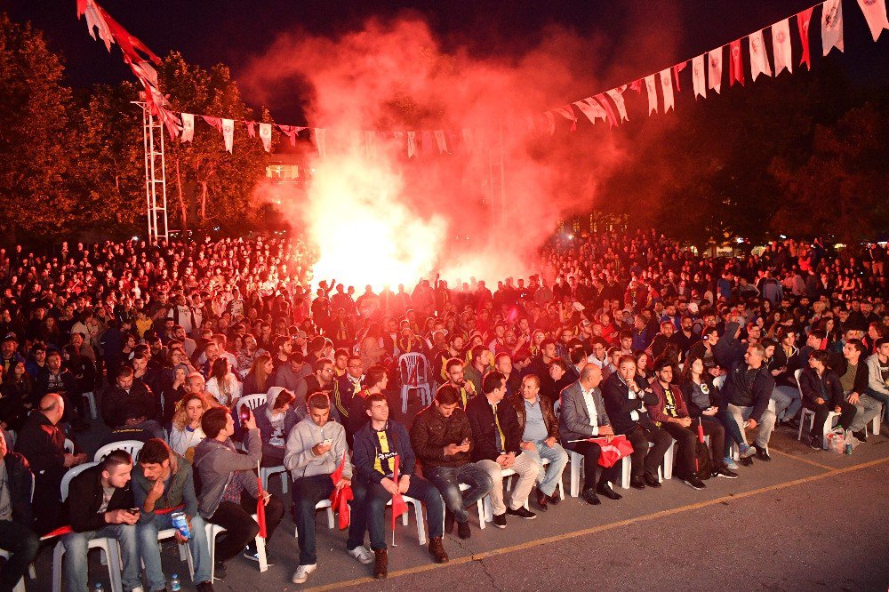 Maltepe Sahilinde Final Four Heyecanı