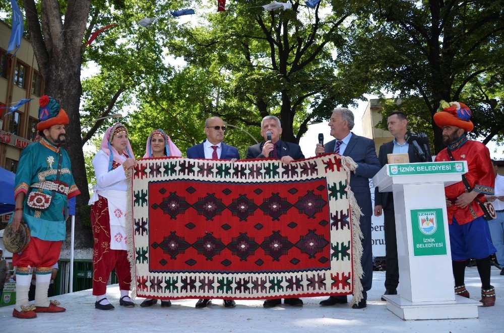 Kardeş Şehir Tutin’den Festivale Destek