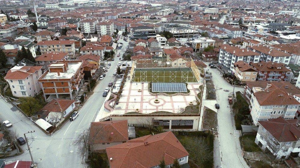 Kapalı Otoparkla Kafeler Caddesindeki Parklanmaya Çözüm