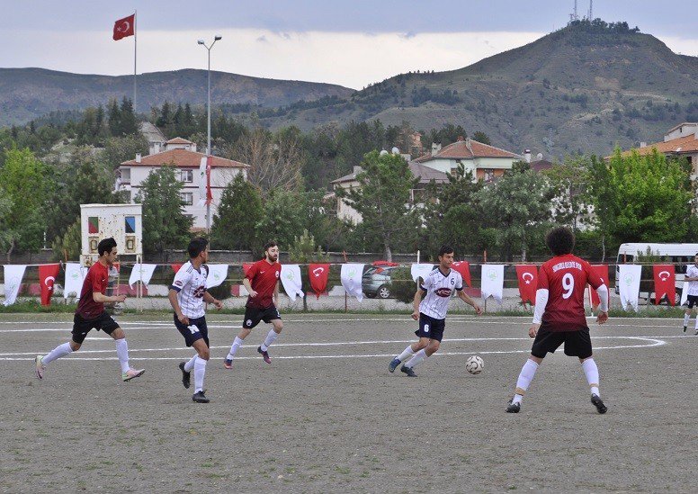 Sungurlu Belediyespor Şampiyon Oldu