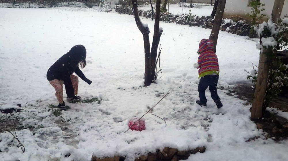 Van’da Kar Yağışı