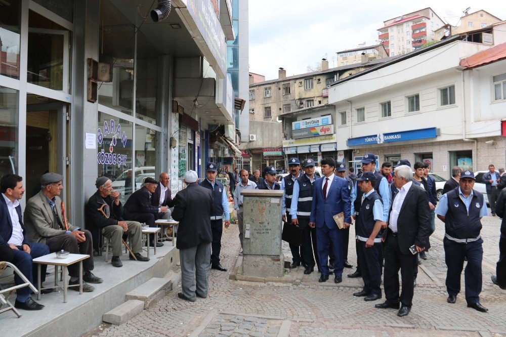 Bitlis Belediyesinden Kaldırım İşgaline Son