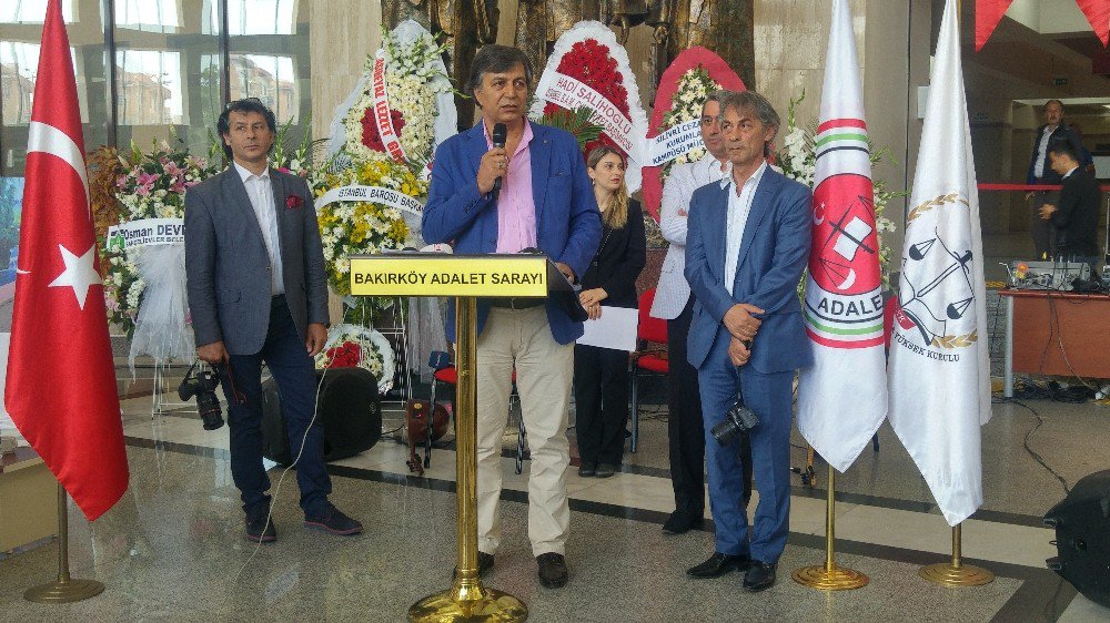 Bakırköy Adliyesi’nde ‘Yaşamın Kıyısında’ Sergisi Açıldı