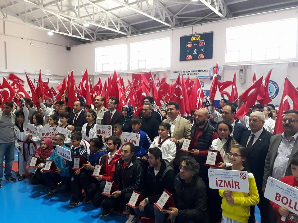 Dodurga Taekwondo Şampiyonasına Ev Sahipliği Yaptı