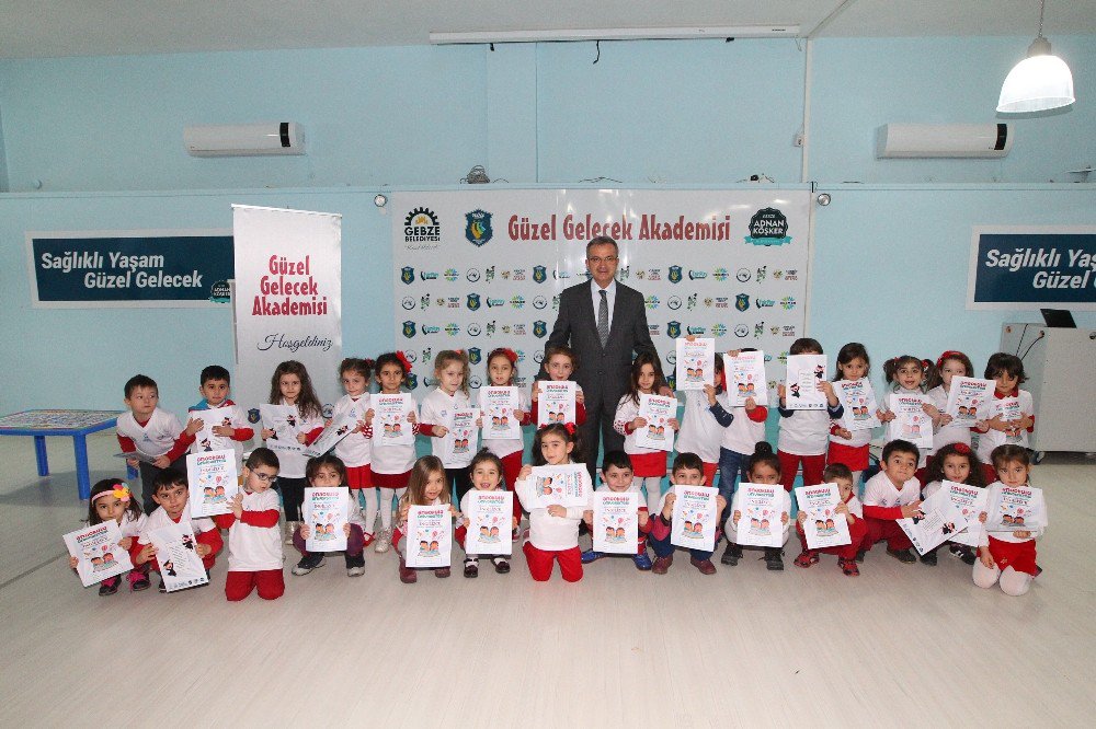 Anaokulu Üniversitesi İlk Mezunlarını Veriyor