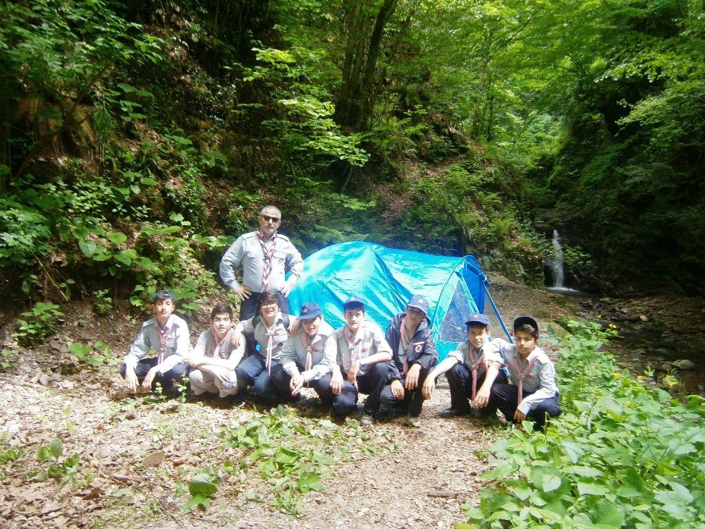 İzmitli İzciler Balkaya’da Kamp Kuruyor