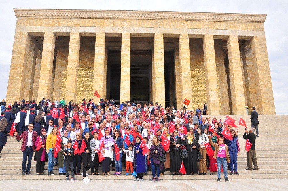 Manavgatlı Muhtarlar Ve Aileleri Anıtkabir’de