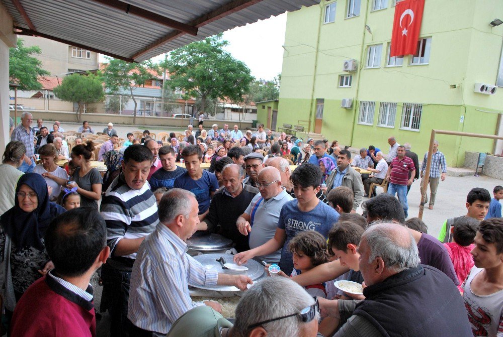 Salihli’de Geleneksel Pilav Günü