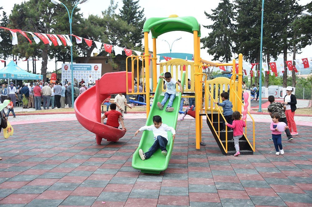 Beylice Mahallesi Sosyal Yaşam Merkezi Hizmete Açıldı