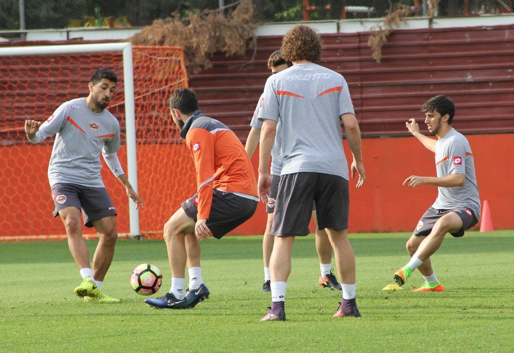 Adanaspor’da Medipol Başakşehir Maçı Hazırlıkları Başladı