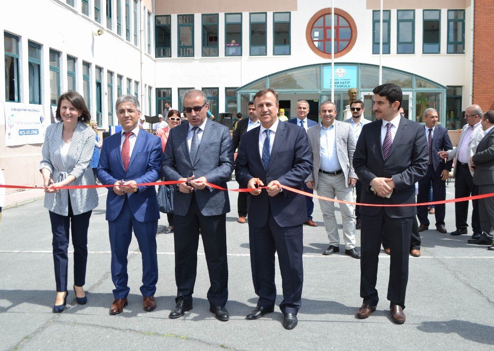 İmam Hatip Ortaokulu Öğrencilerinin Projeleri Göz Kamaştırdı