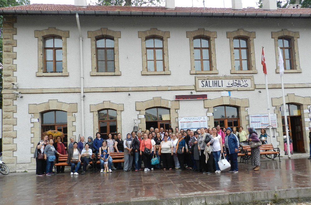 İzmirli Kadınlar, Sart Antik Kenti Gezdi