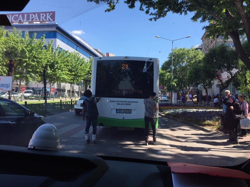 Patenci Gençlerden Tehlikeli Yolculuk