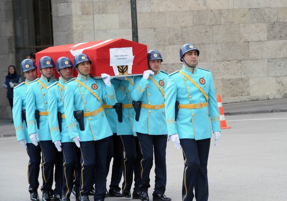 18. Dönem İçel Milletvekili Ekin Dikmen İçin Türkiye Büyük Millet Meclisi’nde Tören Düzenlendi