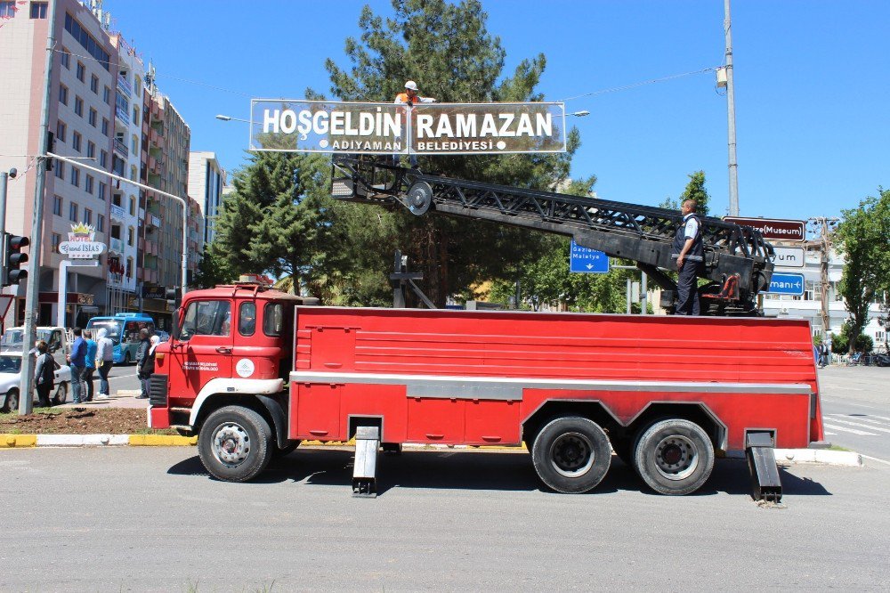 Adıyaman ’Hoş Geldin Ramazan’ Işıklarıyla Süslendi