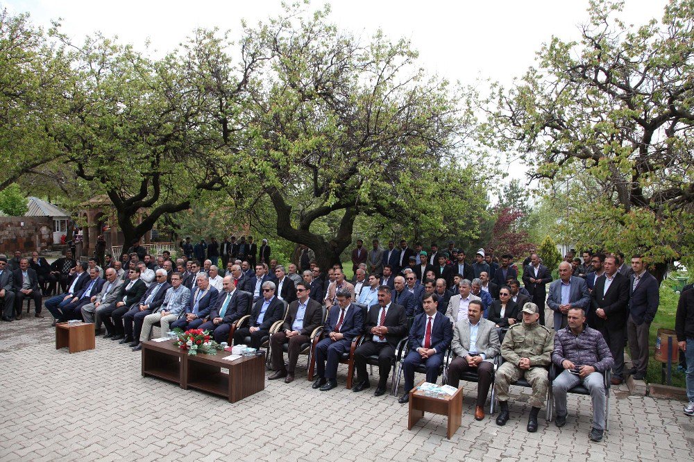 Ahlat’ta Hafızlık Kur’an Kursu İçin Temel Atma Töreni