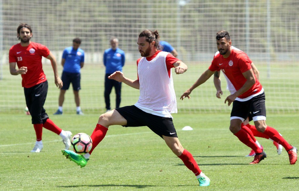 Antalyaspor, Kasımpaşa Hazırlıklarını Sürdürdü