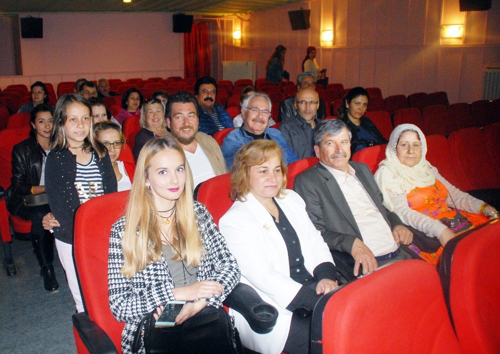 Muğlalı Dizi Ve Sinema Oyuncuları Kenetlendi