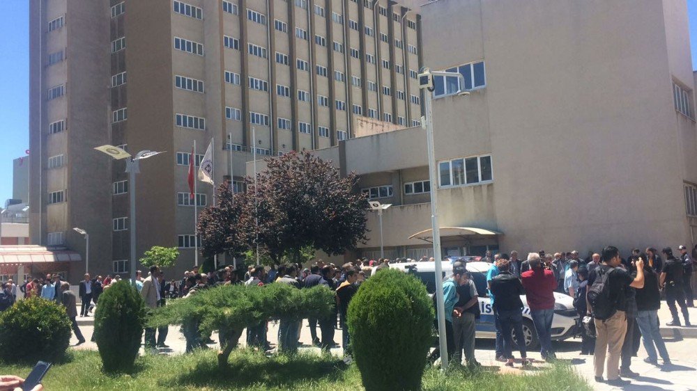 Elazığ’da Başhekime Silahlı Saldırı