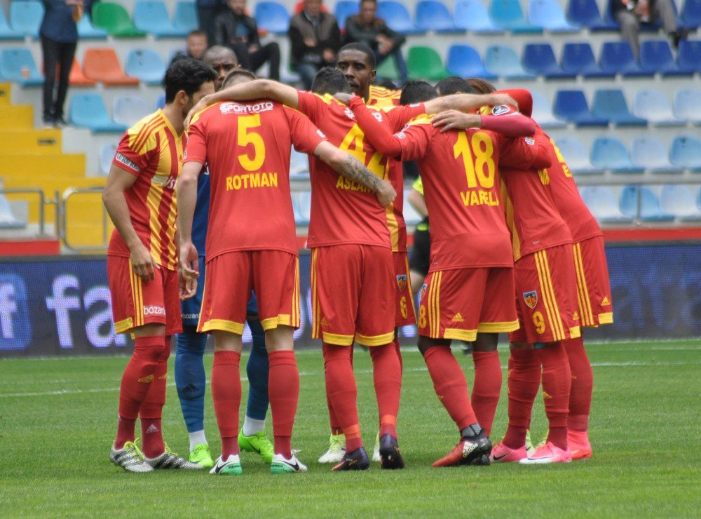 Kayserispor Deplasmanları Bitiriyor