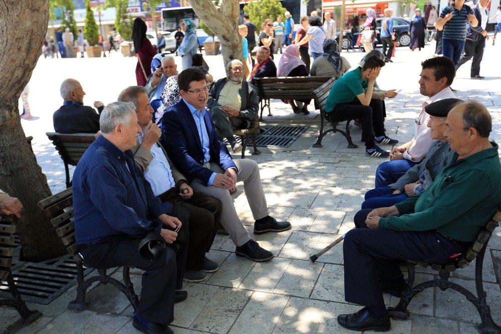 Başkan Subaşıoğlu Bayramyeri’nde Esnafı Ziyaret Etti