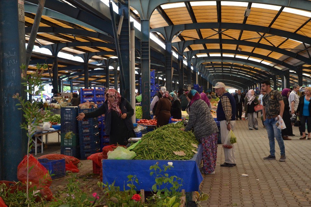 Çarşıda Ramazan Bereketi