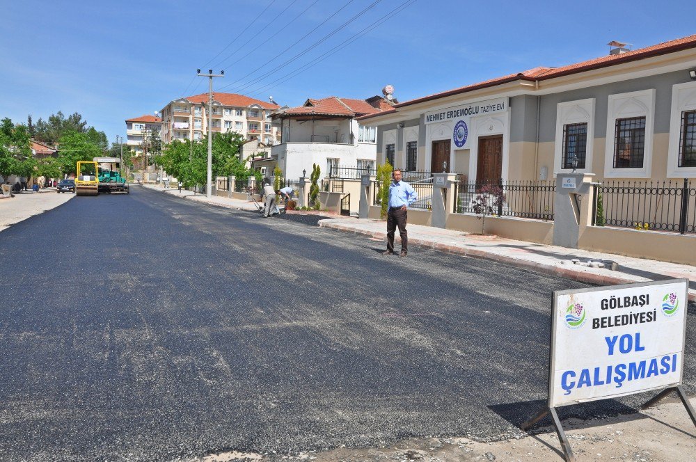 Gölbaşı İlçesinde Asfaltlama Çalışmaları Yapıldı