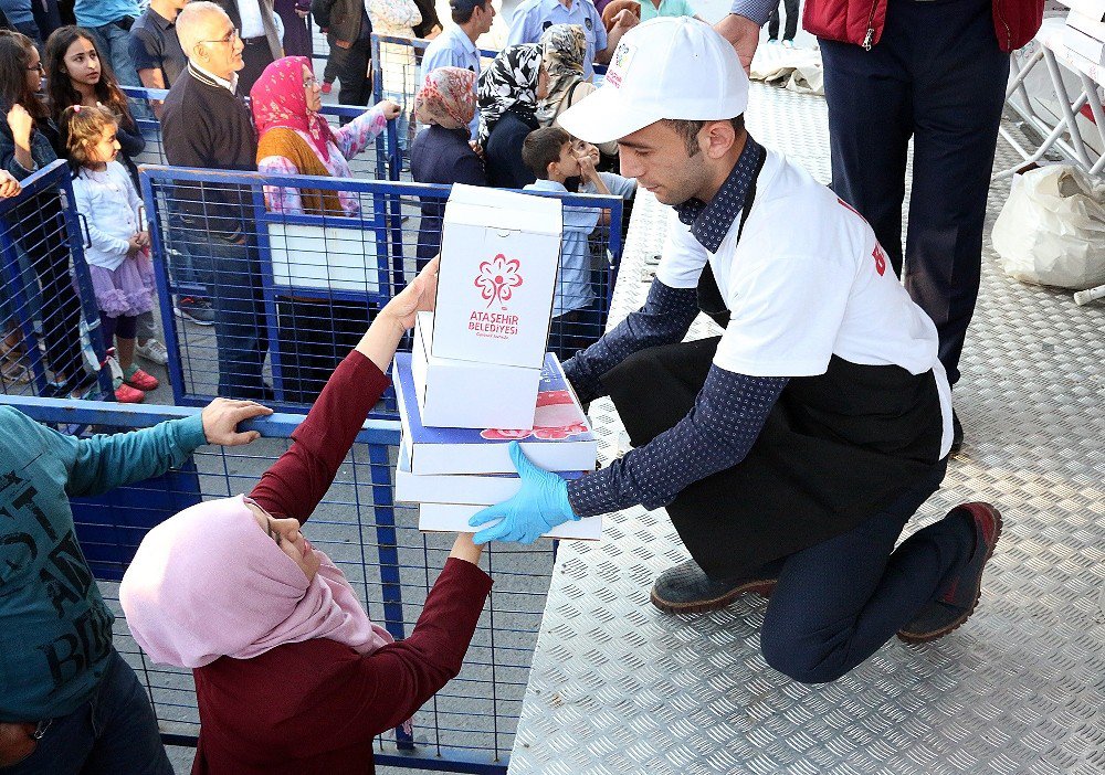 Ataşehir’de Hızır İftar Sofrası