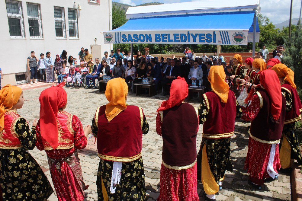 Sason’da Halk Eğitim Sergisi Düzenlendi